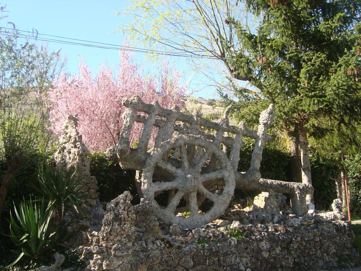 Picon Del Conde Hotel Monasterio de Rodilla Eksteriør billede