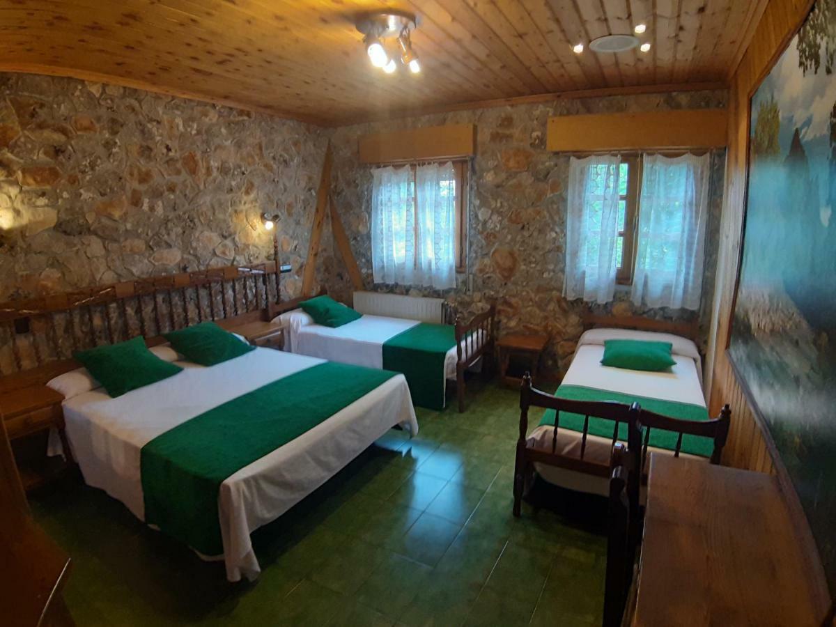 Picon Del Conde Hotel Monasterio de Rodilla Eksteriør billede